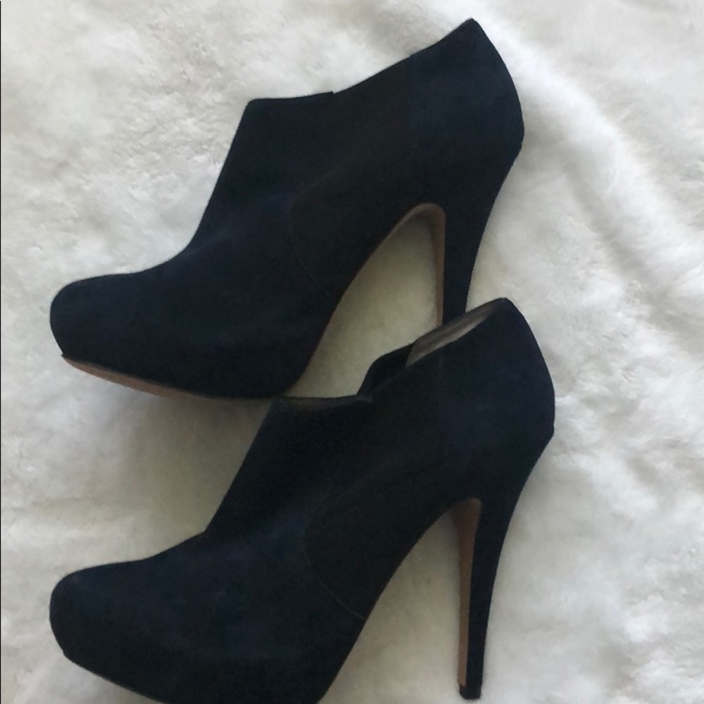 Vince Camuto Suede Booties